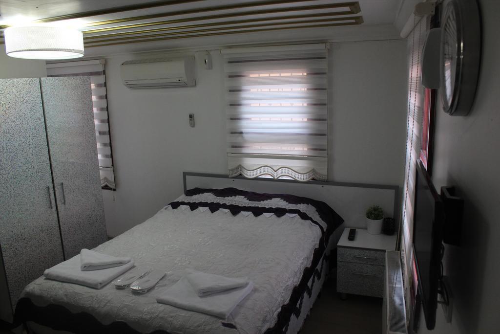 Sophia Studio Apart Hotel Isztambul Szoba fotó