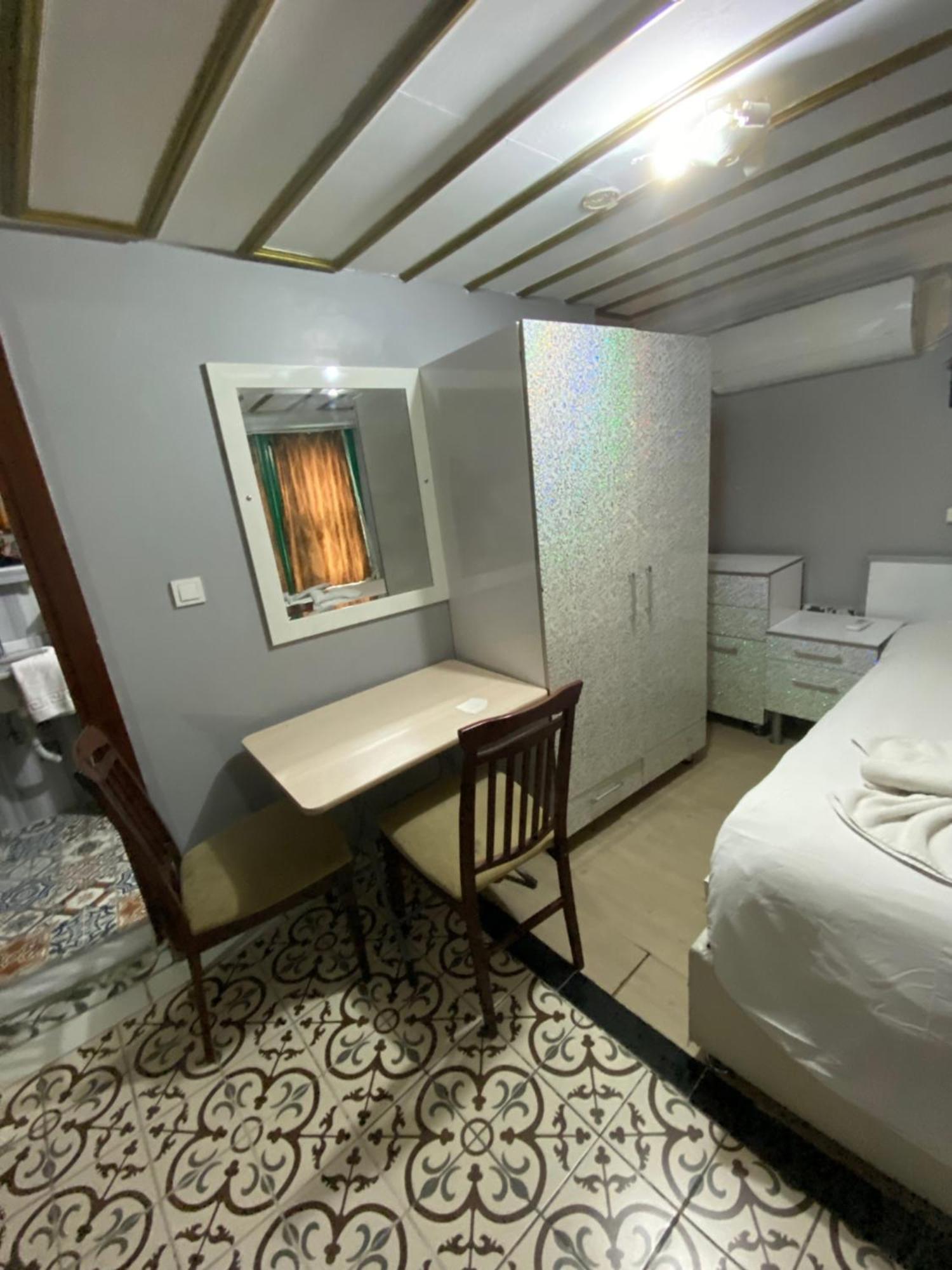Sophia Studio Apart Hotel Isztambul Kültér fotó