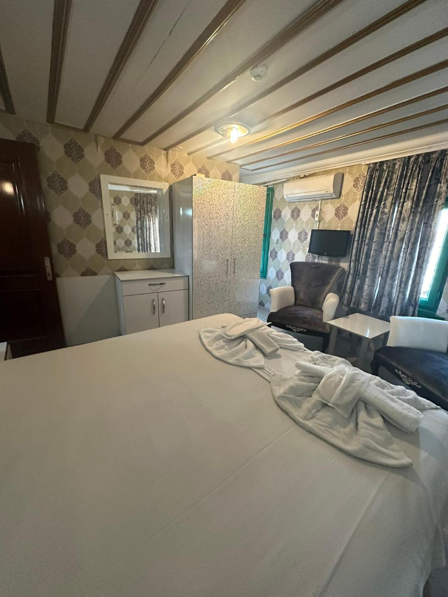 Sophia Studio Apart Hotel Isztambul Kültér fotó