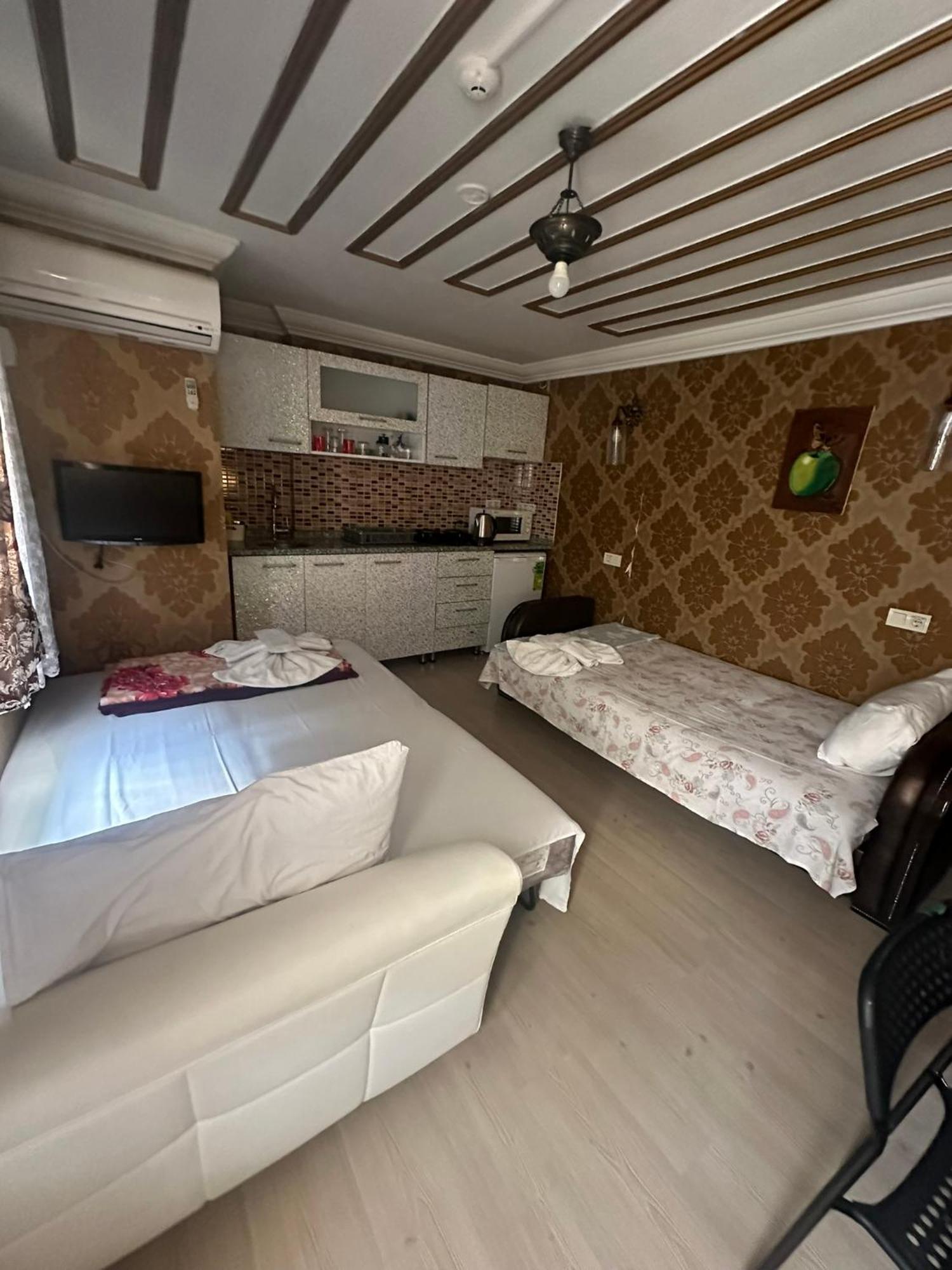 Sophia Studio Apart Hotel Isztambul Kültér fotó
