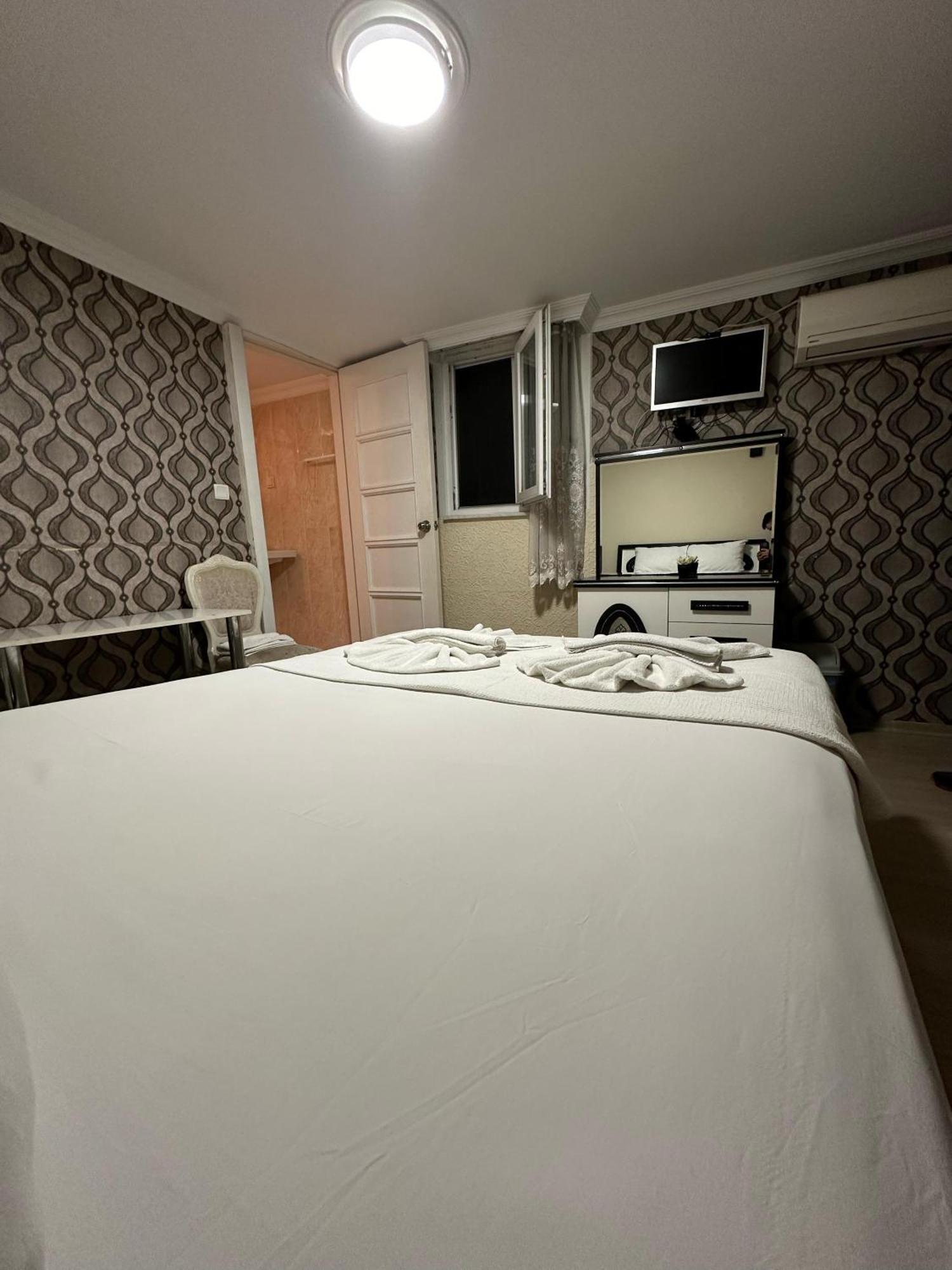 Sophia Studio Apart Hotel Isztambul Kültér fotó