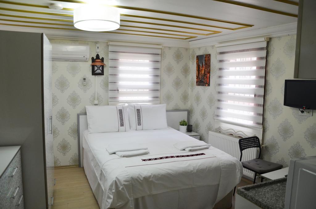 Sophia Studio Apart Hotel Isztambul Szoba fotó
