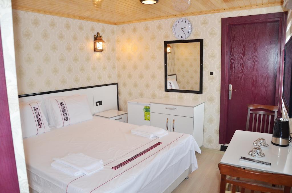 Sophia Studio Apart Hotel Isztambul Szoba fotó